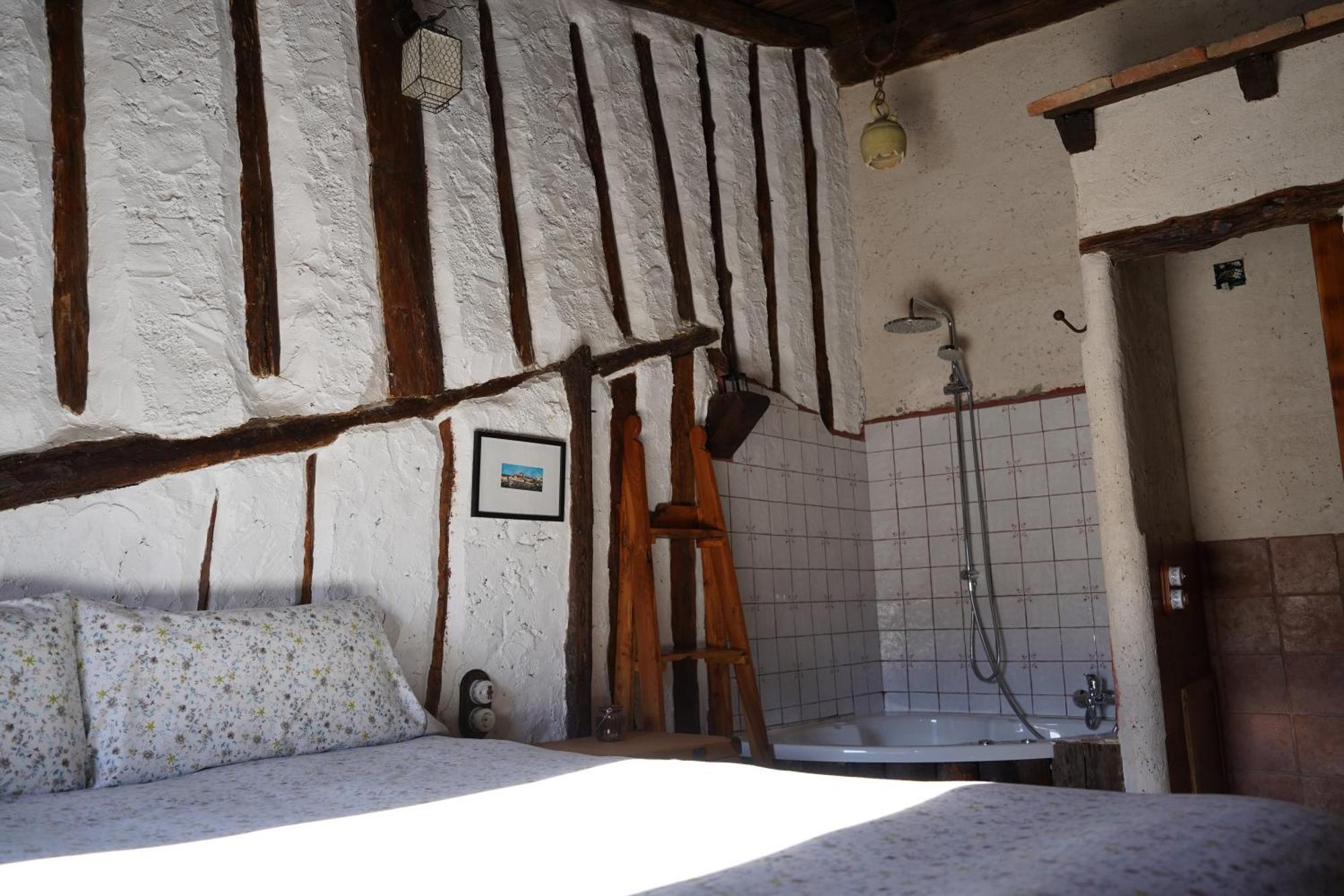 Bed & Breakfast El Bu - Alto Tajo Rural Guadalajara Peralejos de las Truchas